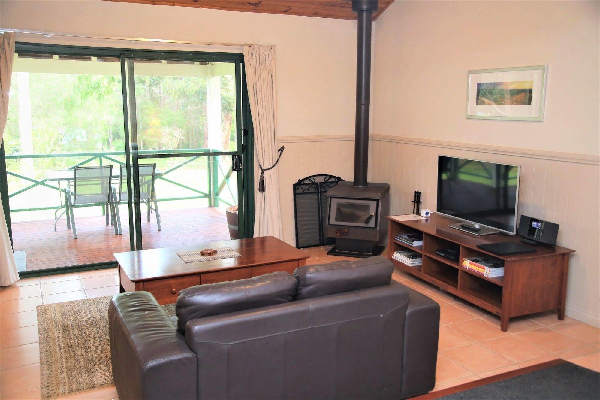 Bushy Lake Chalets Margaret River Extérieur photo