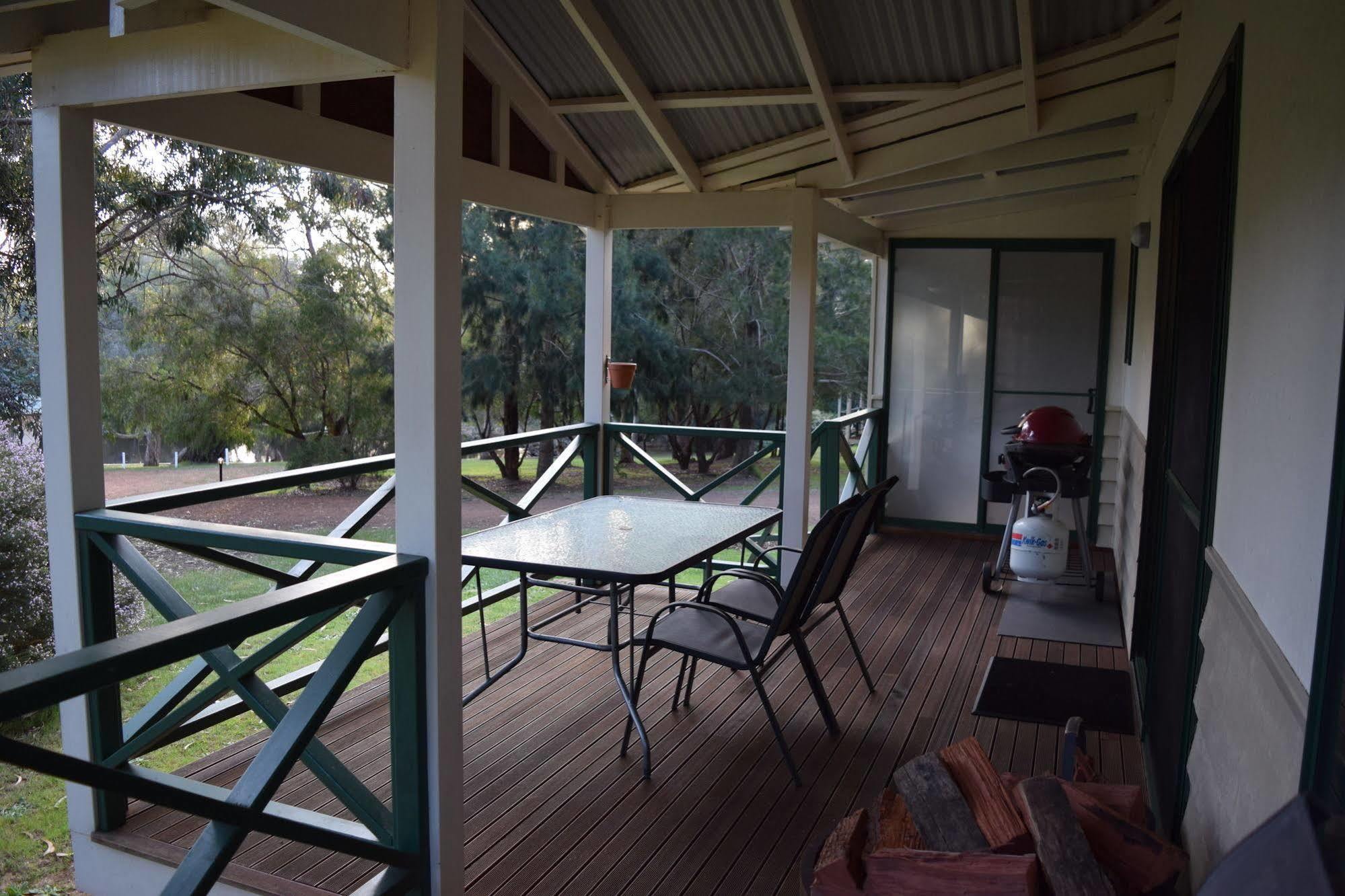 Bushy Lake Chalets Margaret River Extérieur photo