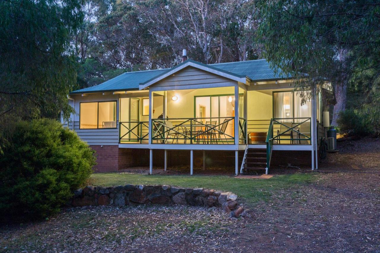 Bushy Lake Chalets Margaret River Extérieur photo